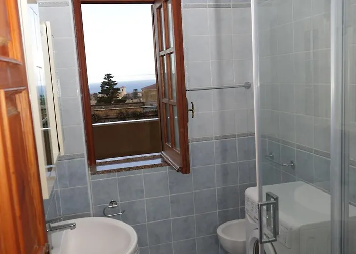 Per Vacanze Gurnella - * Tropea