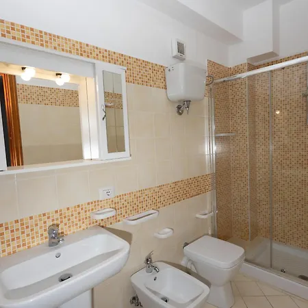 Per Vacanze Gurnella - Апартаменты Тропея