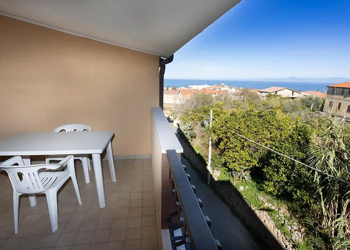 Per Vacanze Gurnella - * Тропея